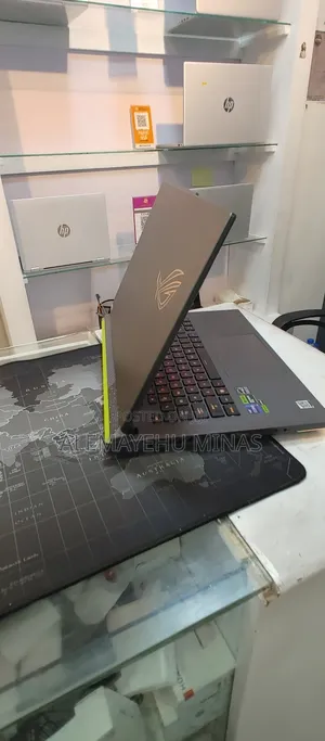 New Laptop Asus ROG Strix G15 16GB Intel Core I9 SSD 1T