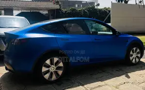 Tesla Model Y 2022 Black