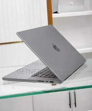 Laptop Apple MacBook Pro M1 32GB Apple M1 Pro SSD 512GB