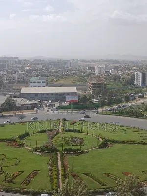 4bdrm Apartment in Hayat Squire, Bole for rent