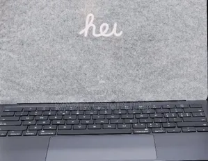 New Laptop Apple MacBook Air 2024 M3 15-Inch 16GB Apple M4 SSD 256GB