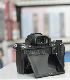 Sony A7 R Iii With 85mm F1.8 E Mount