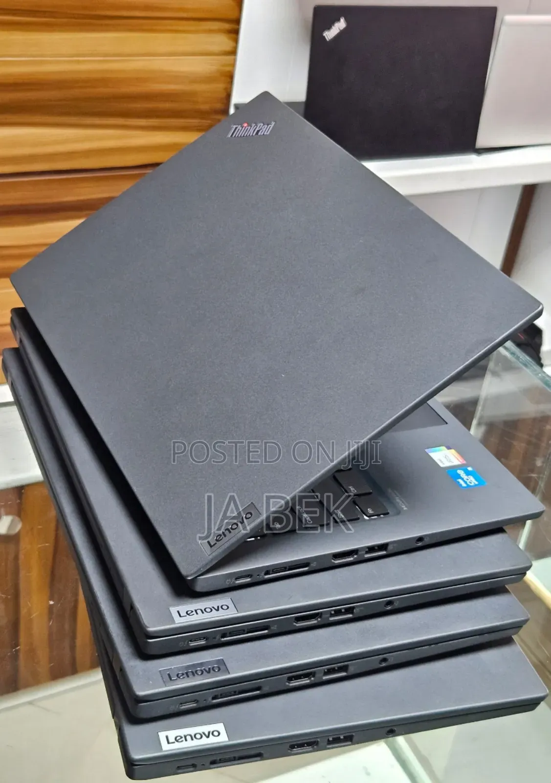 New Laptop Lenovo ThinkPad T14 16GB Intel Core I5 SSD 256GB