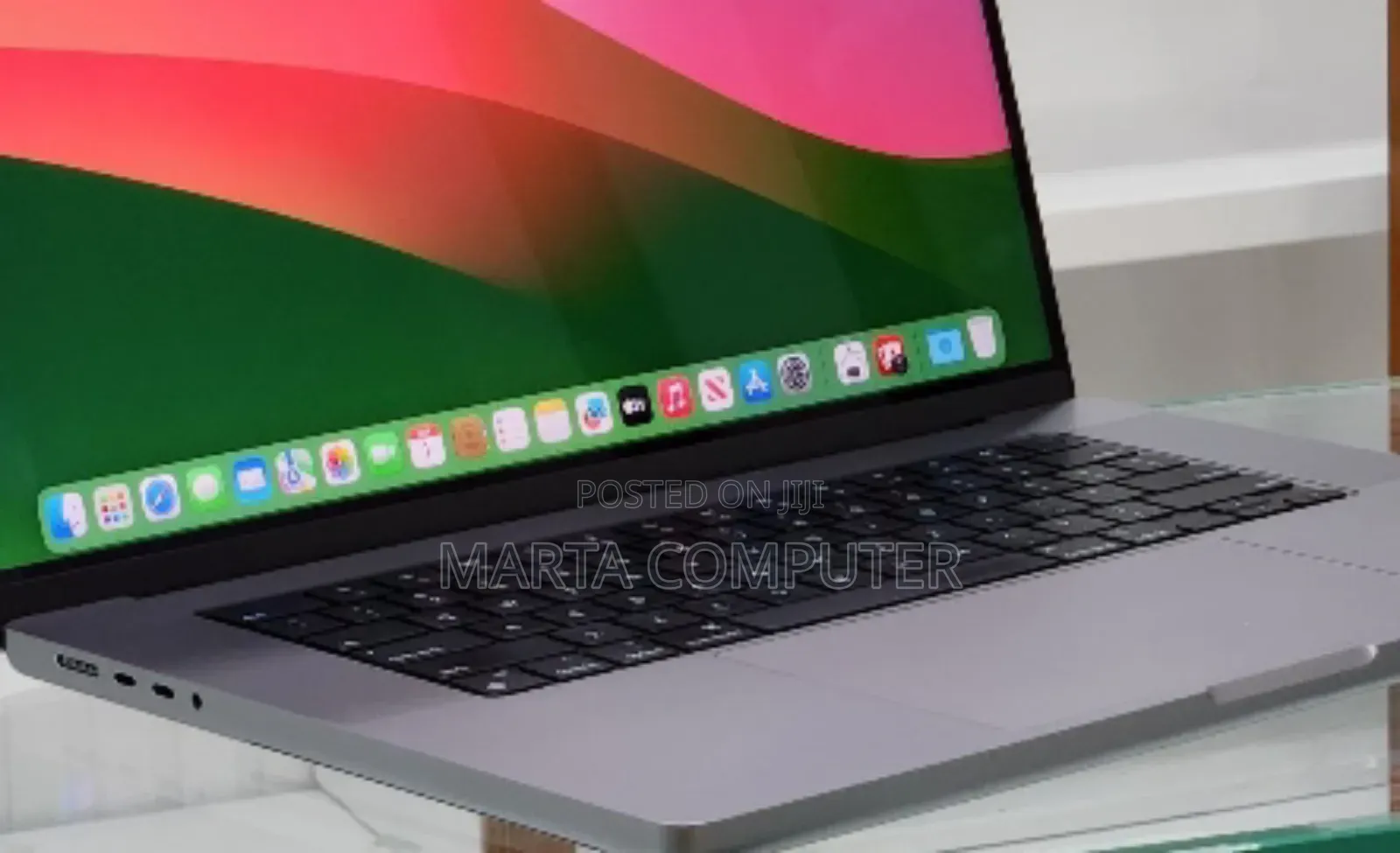 New Laptop Apple MacBook Pro 2021 M1 32GB Apple M1 SSD 512GB