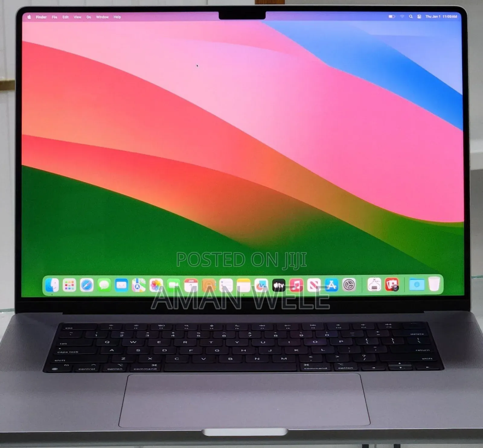 New Laptop Apple MacBook Pro 2021 M1 32GB Apple M1 SSD 512GB