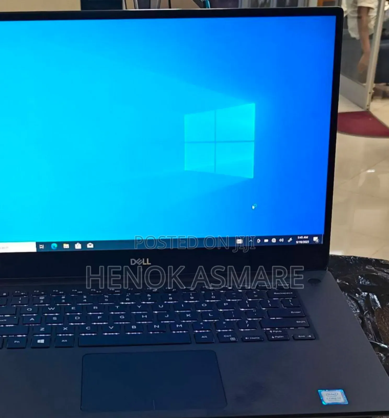 New Laptop Dell Precision 5540 16GB Intel Core I7 SSD 512GB