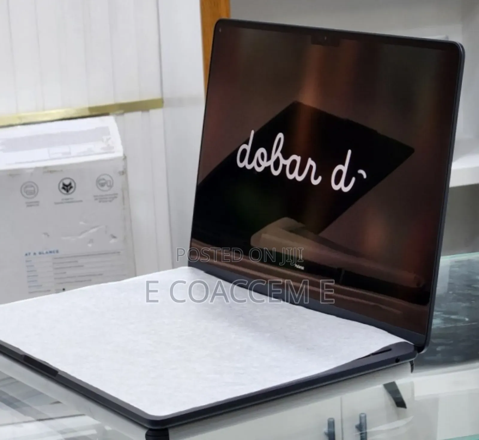 New Laptop Apple MacBook 16GB Apple M4 SSD 256GB