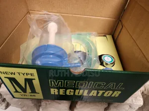 Oxygen Regulator With Cup and Flow Material Brand New塊|Regulator Best