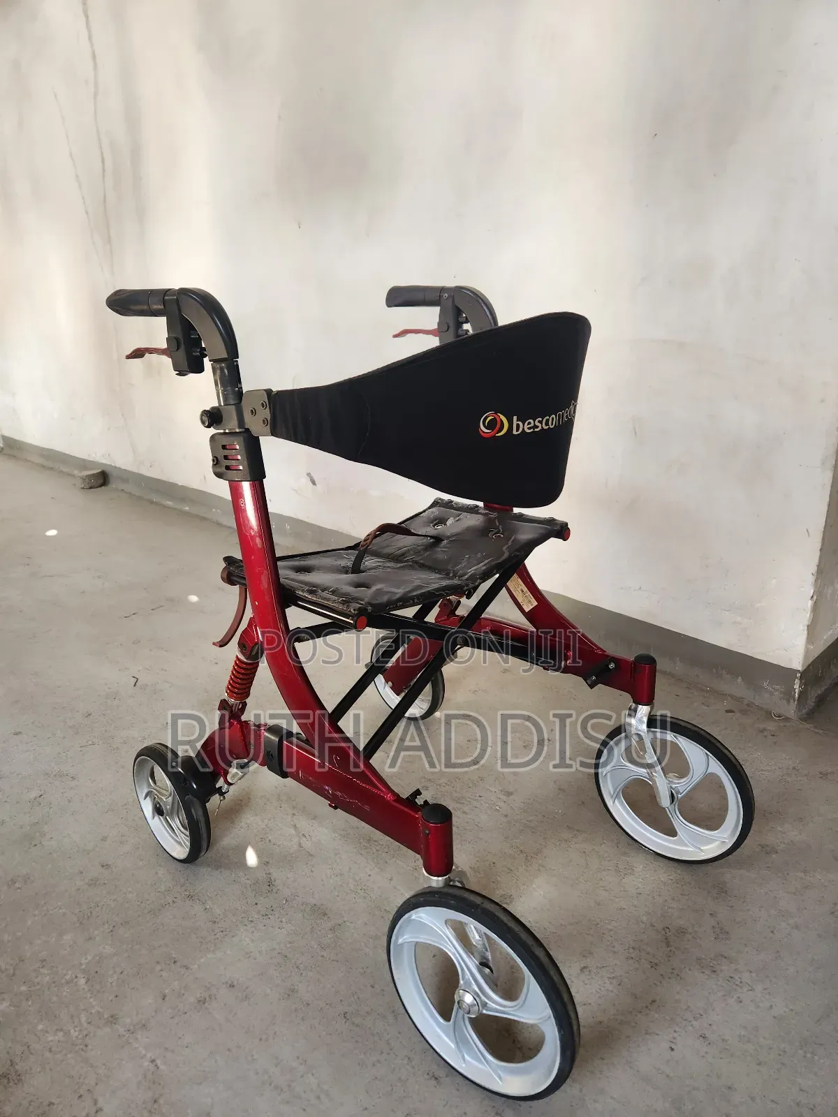 Walker Foldable With Seat Best Quality European朱諾walker የመቀመጫ ያለው ታጣፊ