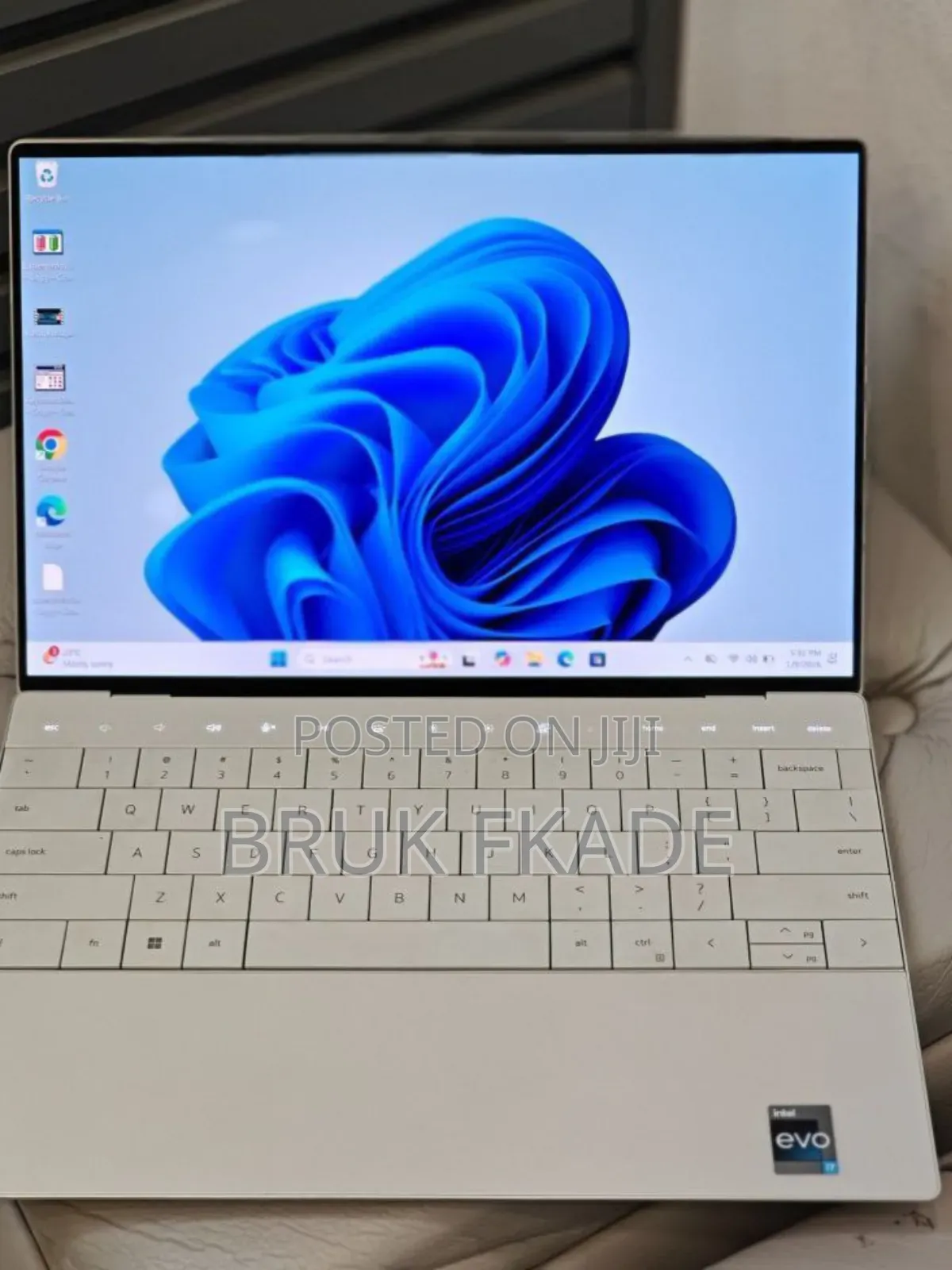 New Laptop Dell XPS 13 9320 32GB Intel Core I7 SSD 1T