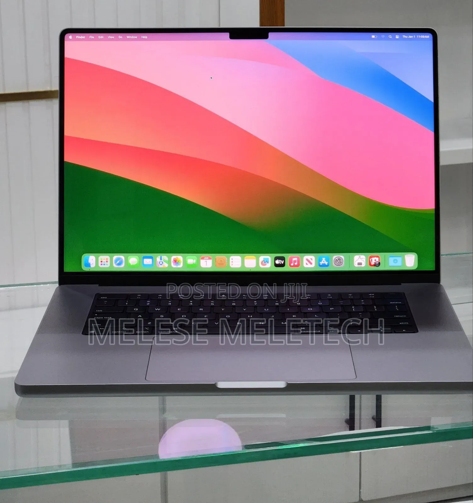 New Laptop Apple MacBook Pro 2021 M1 32GB Intel Core I5 SSD 512GB