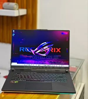 New Laptop Asus ROG Strix G16 G614 8GB Apple M4 Max SSD 16 GB