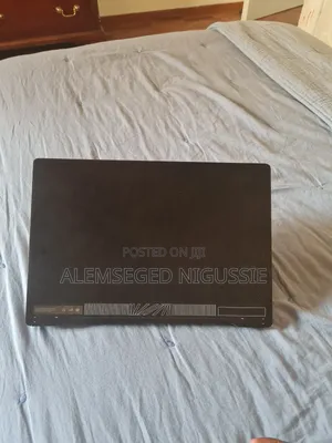 Laptop Asus ROG Zephyrus G14 32GB AMD Ryzen 9 SSD 1T
