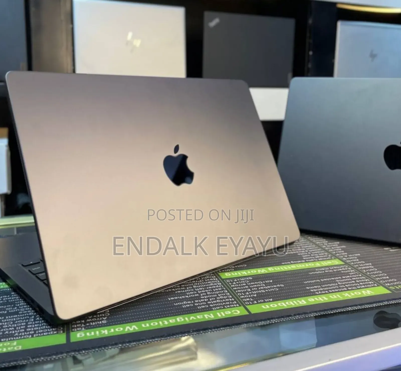 New Laptop Apple MacBook 64GB Apple M3 Max SSD 1T