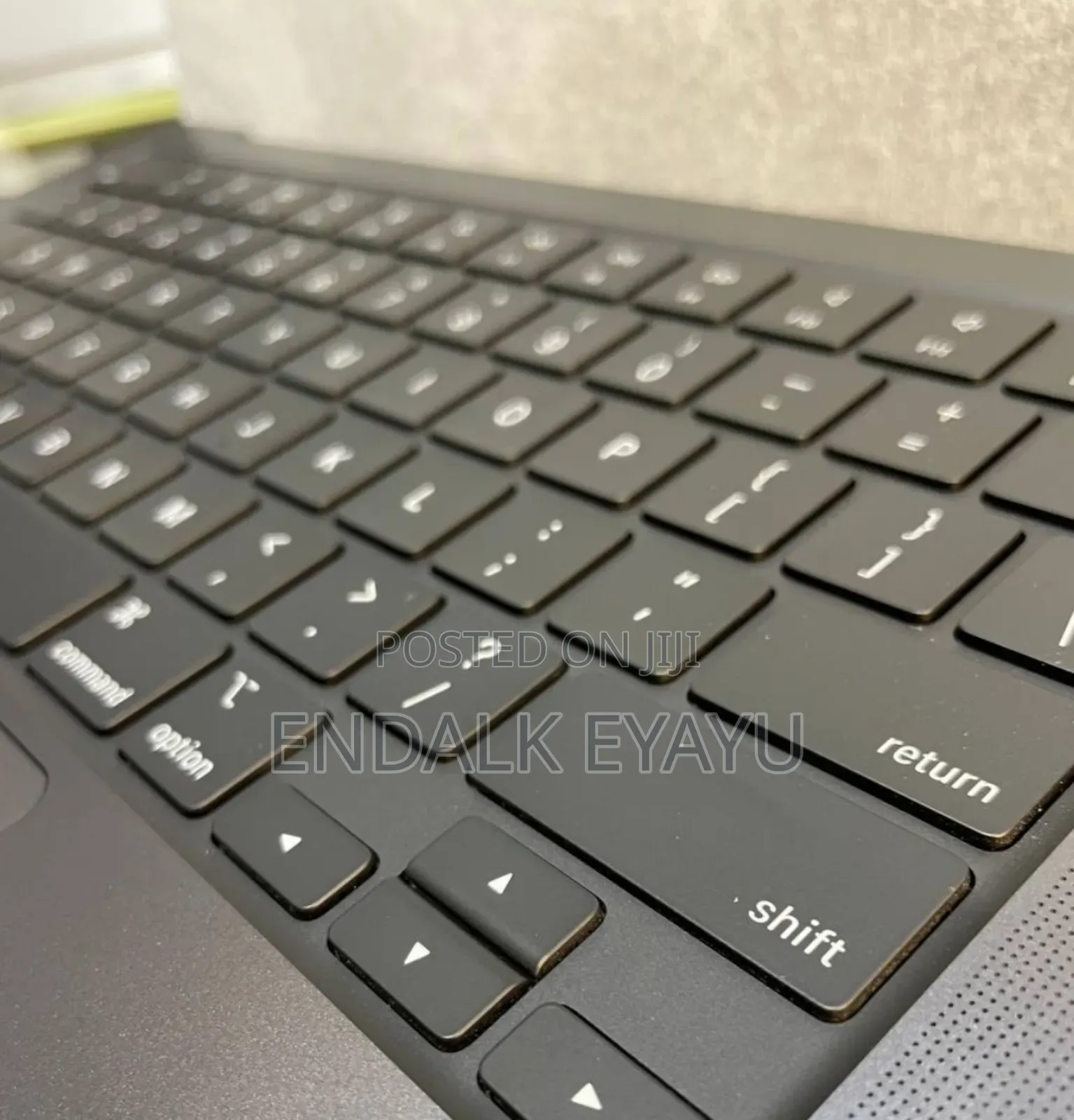 New Laptop Apple MacBook 64GB Apple M3 Max SSD 1T