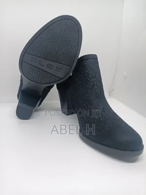 Lifestride Women's Black Ankle Boots And Booties