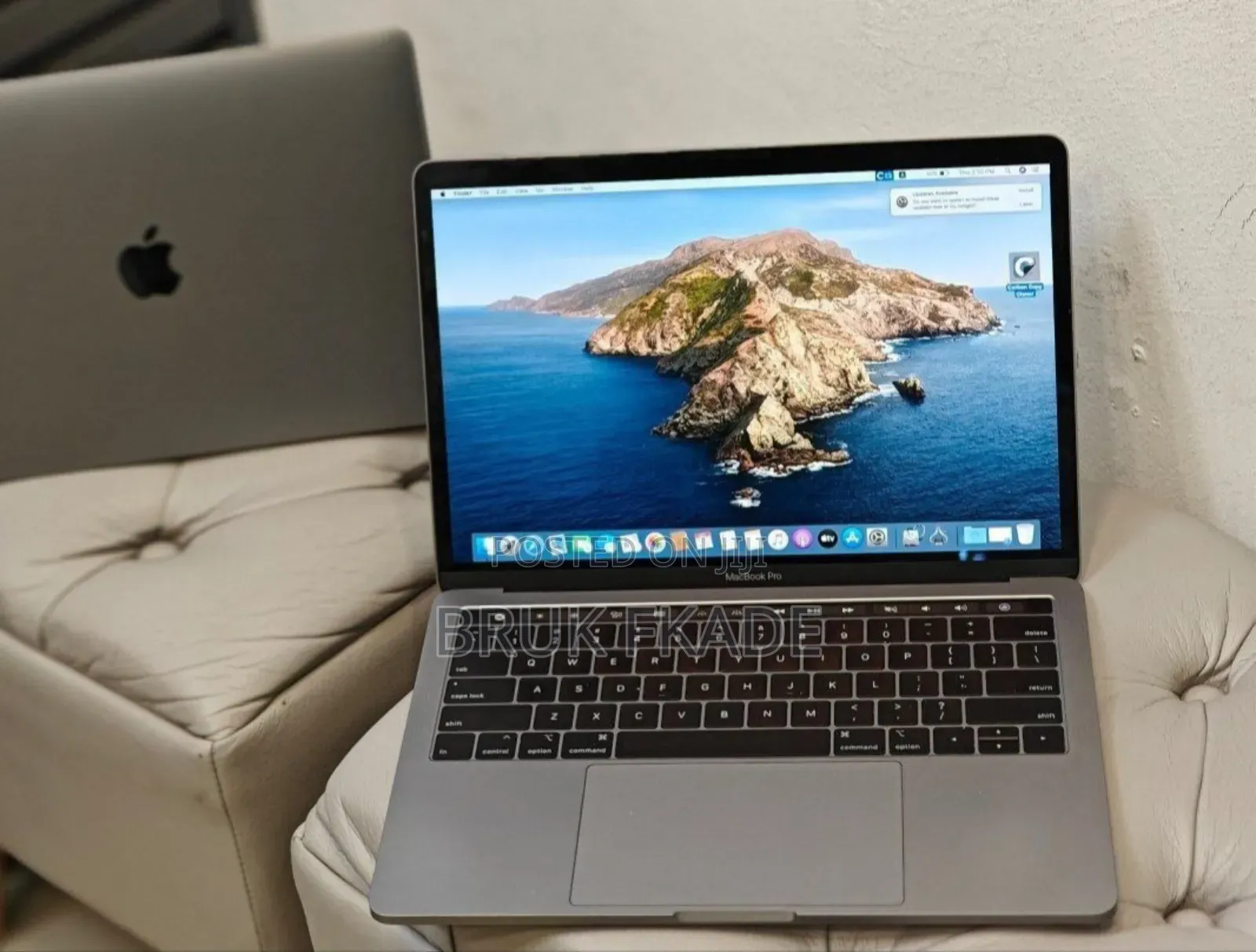 New Apple MacBook Pro 2023 M2 Max 14-Inch 16GB Intel Pentium SSD 512GB