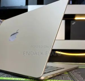 New Laptop Apple MacBook Air 8GB Apple M3 SSD 256GB