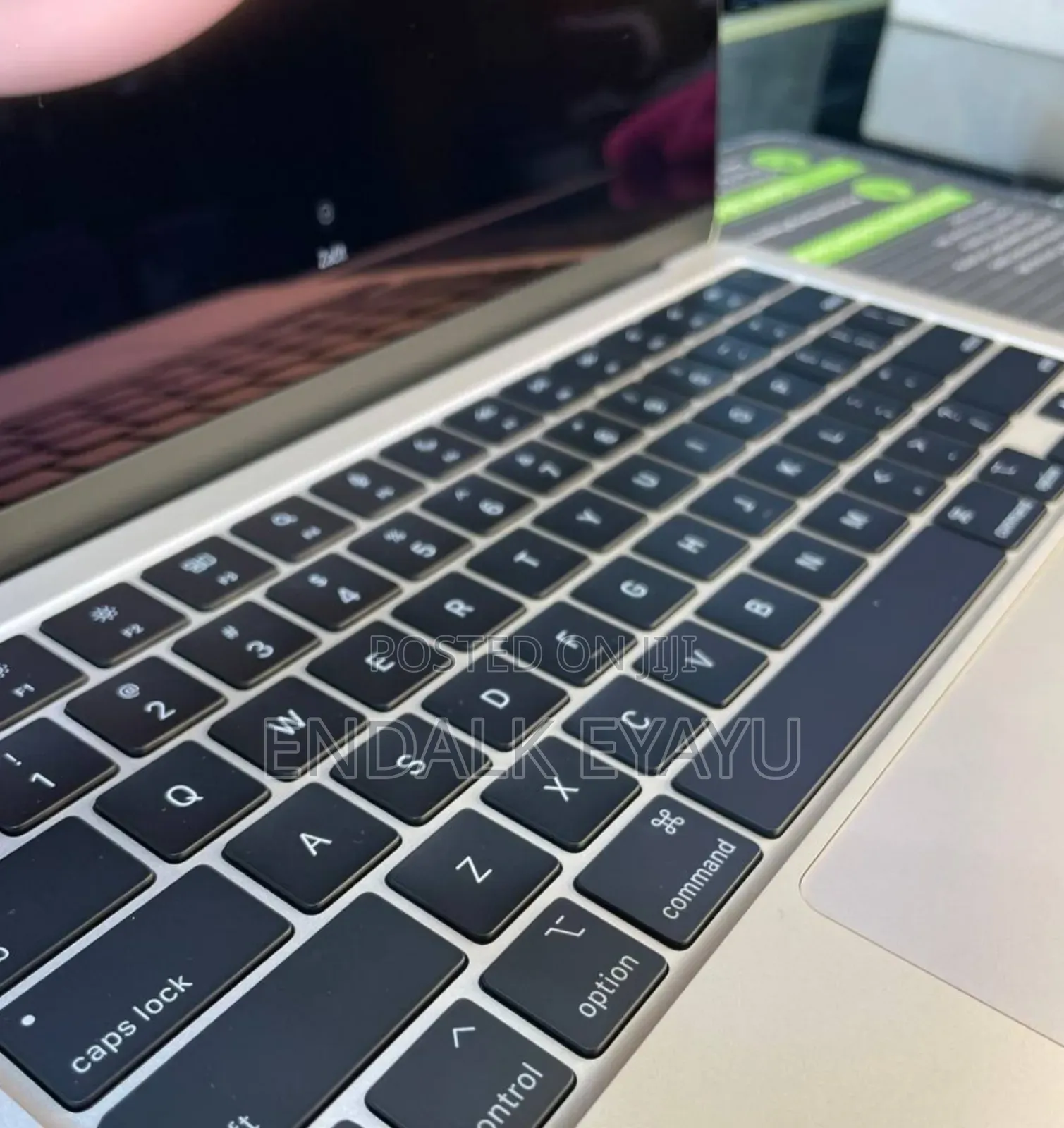 New Laptop Apple MacBook Air 8GB Apple M3 SSD 256GB