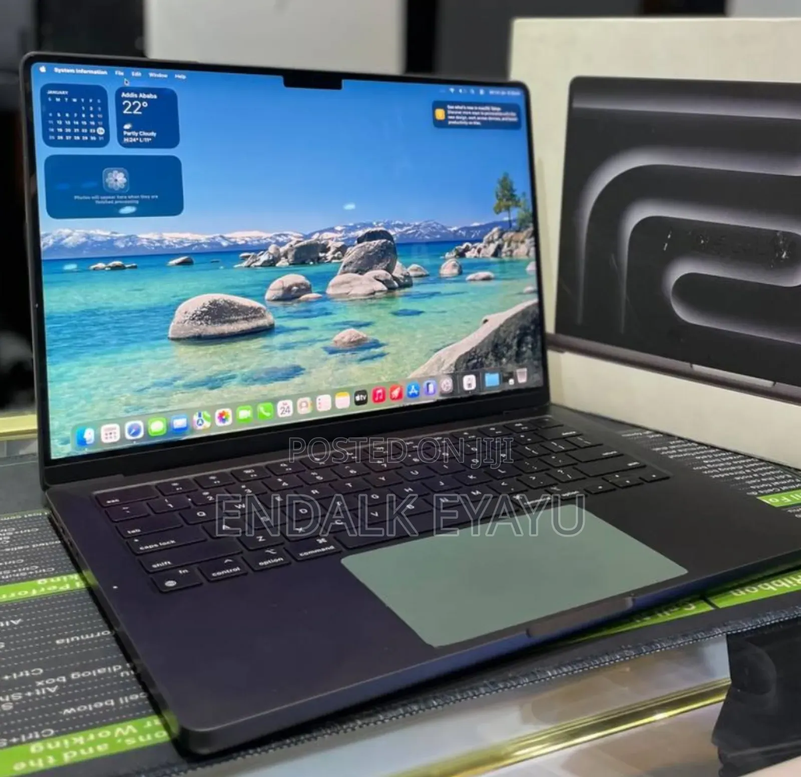 New Laptop Apple MacBook 48GB Apple M4 Pro SSD 512GB