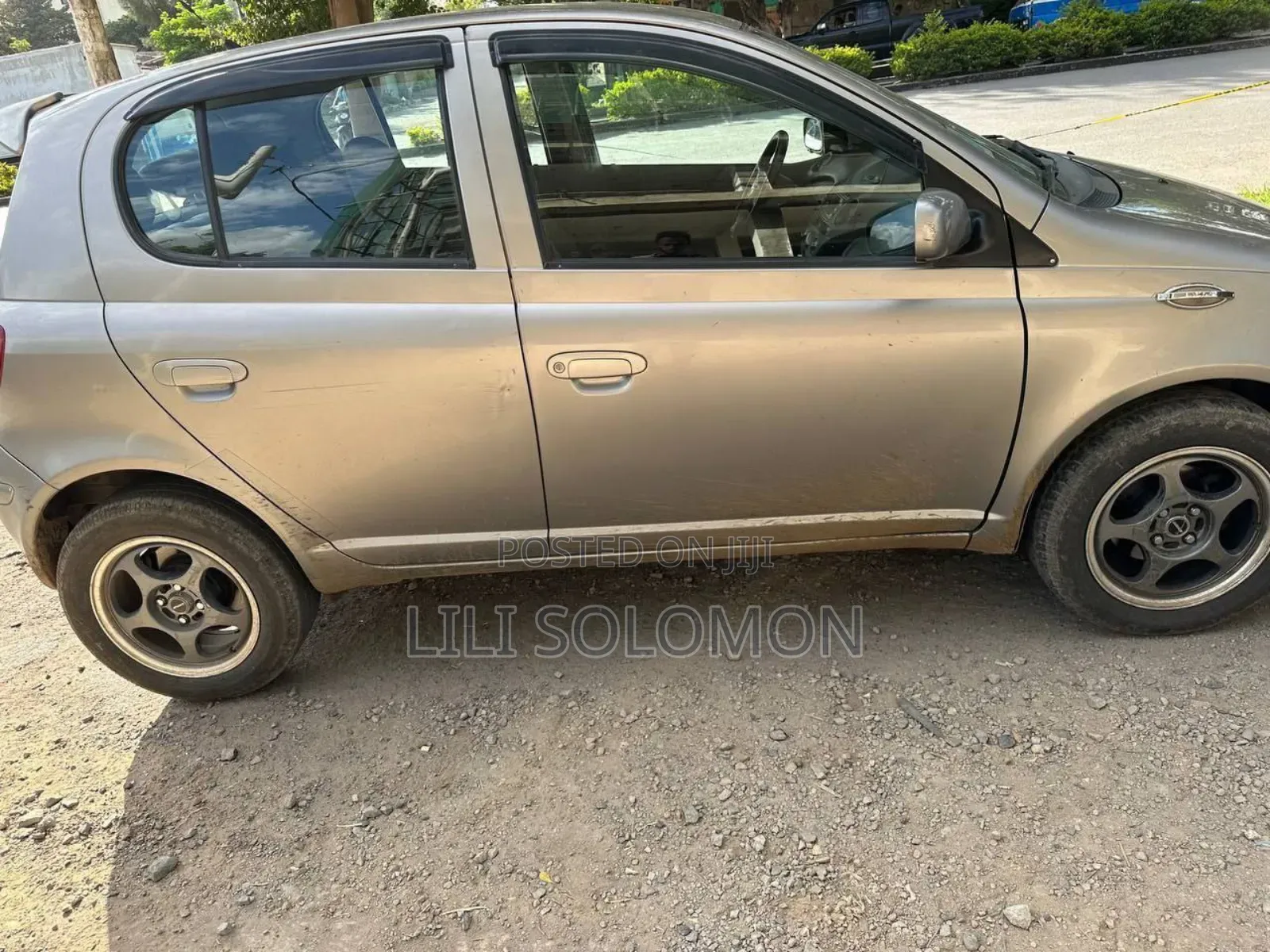 Toyota Yaris 2004 Gray