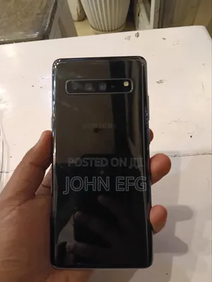 Samsung Galaxy S10 5G 512 GB Black