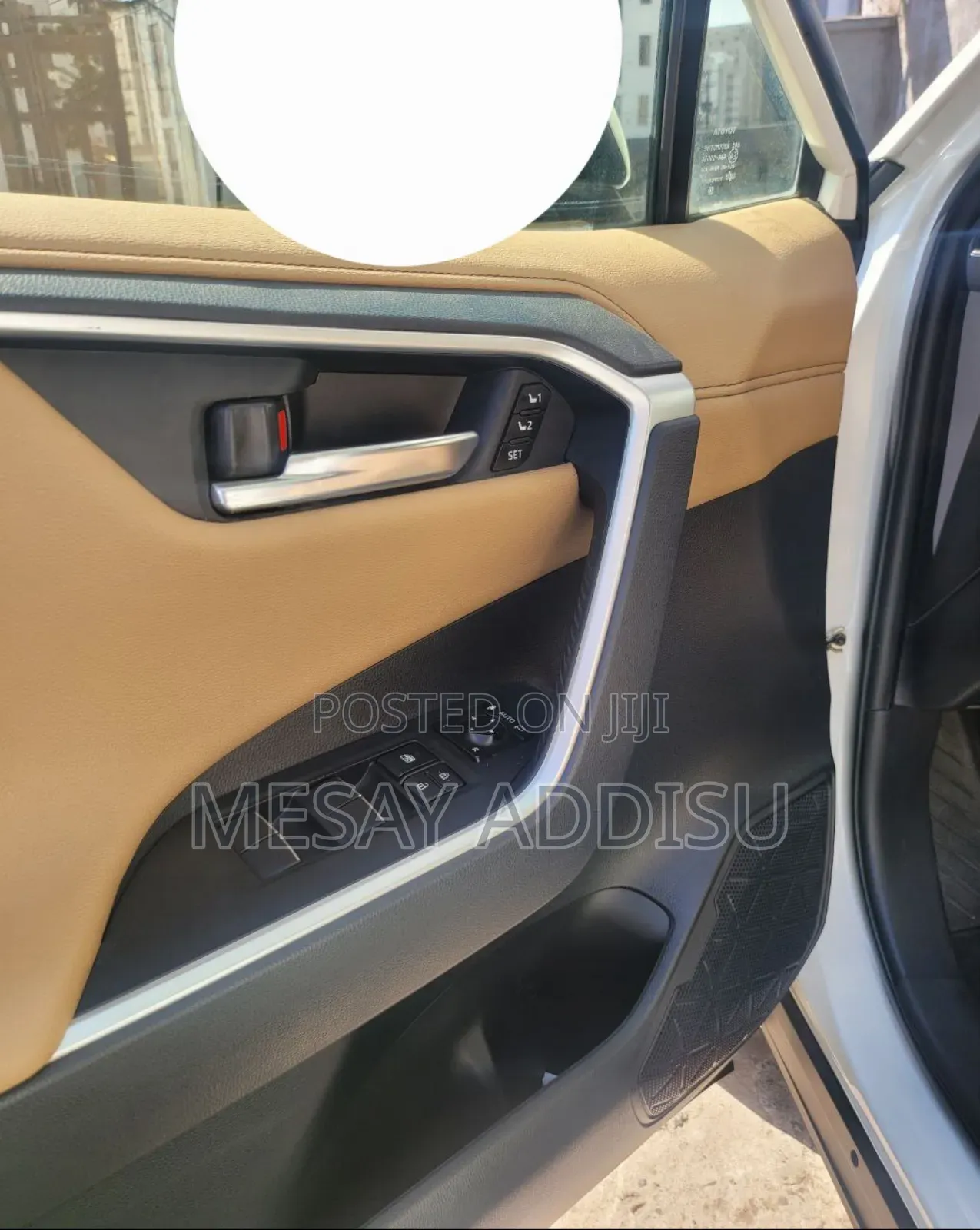 Toyota RAV4 2021 White