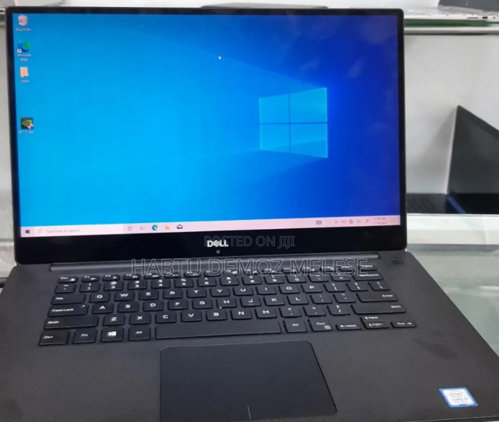 New Laptop Dell Precision 15 3541 16GB Intel Core I9 SSD 512GB