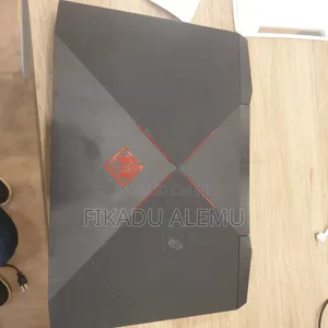 Laptop HP Omen 15 8GB Intel Core I7 HDD 1T