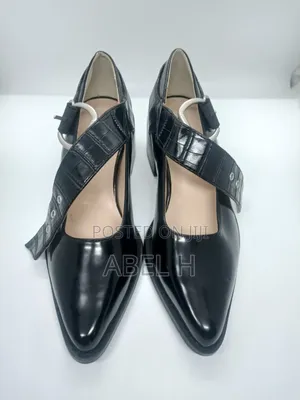 Moussy Black Heel Strap