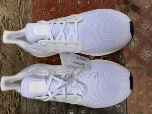 Adidas Ultraboost 20