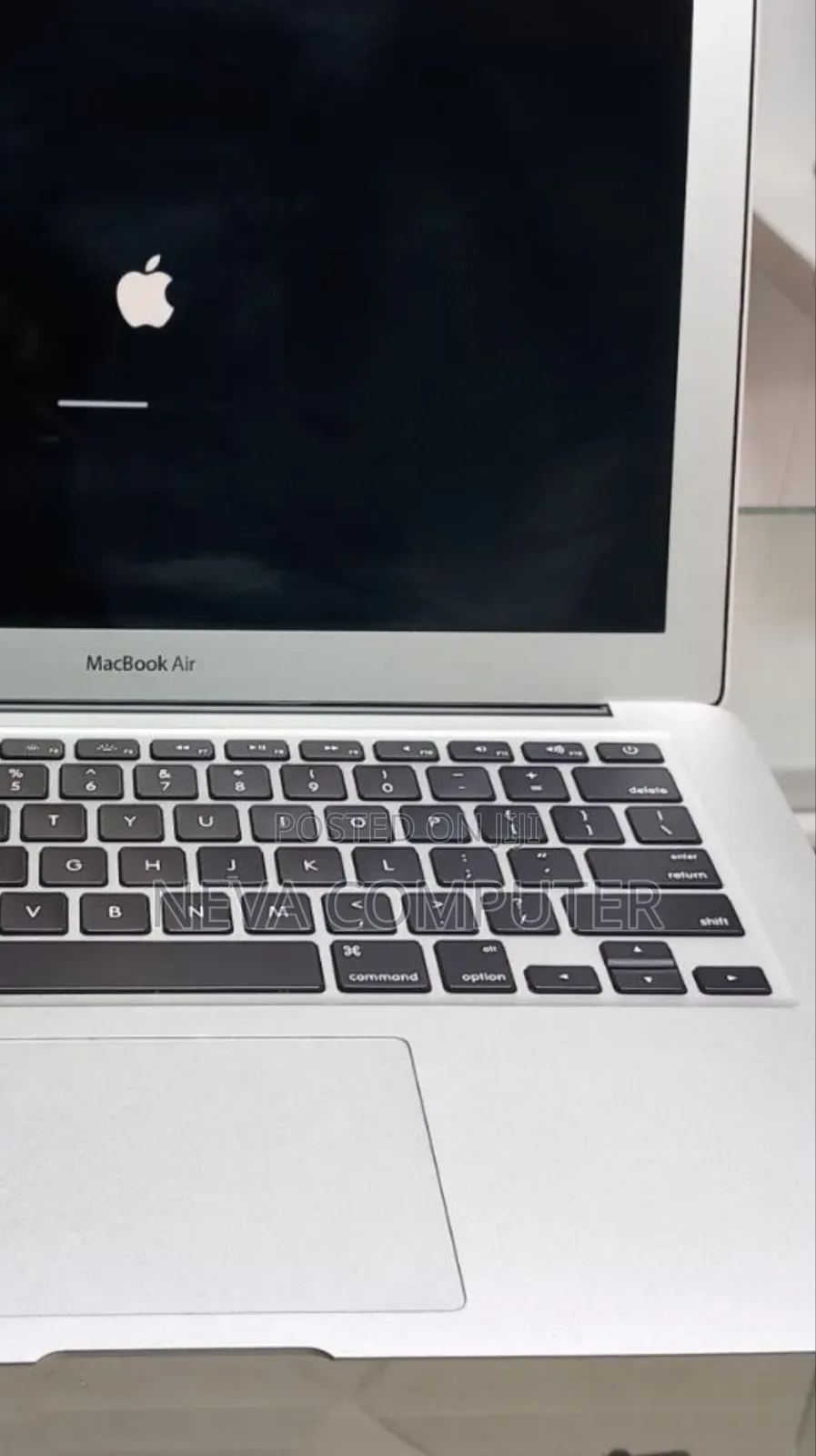 New Laptop Apple MacBook Air 2015 8GB Intel Core I5 SSD 256GB