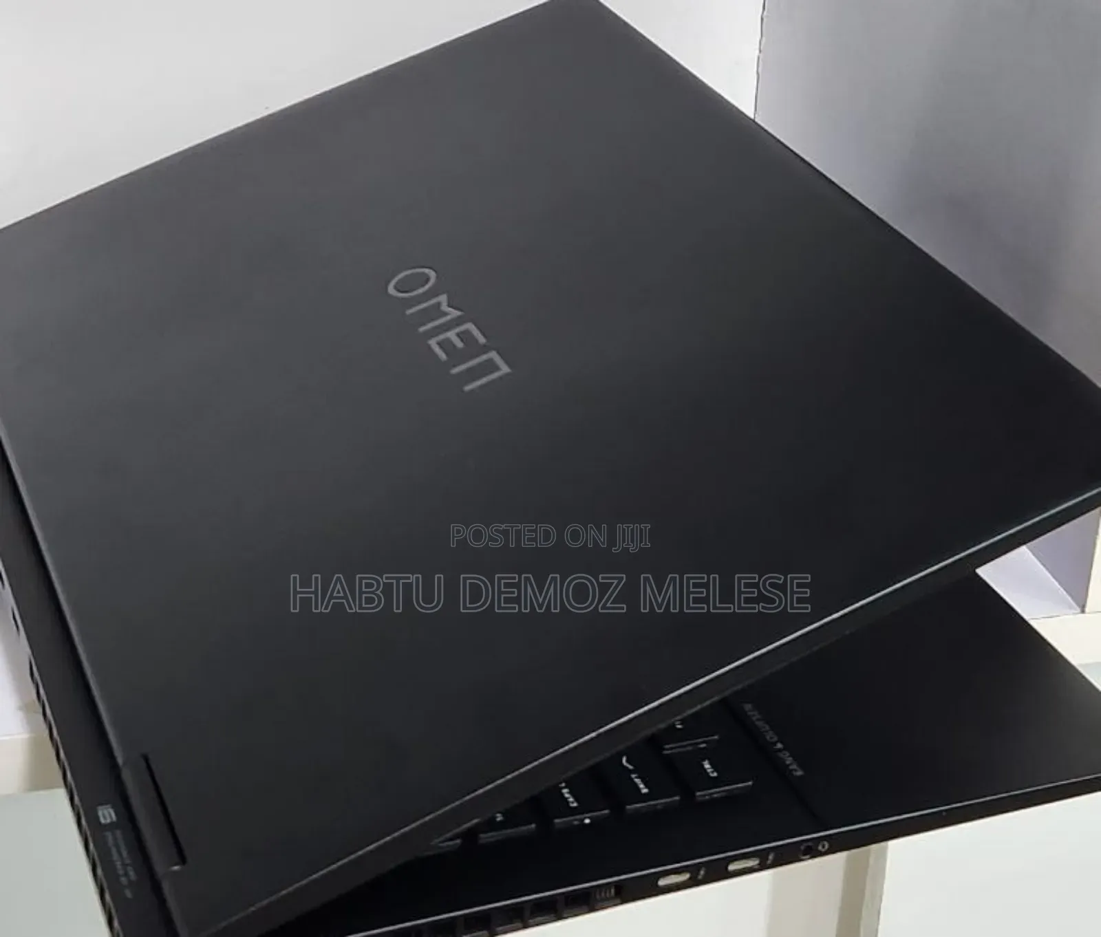 New Laptop HP Omen 15 16GB Intel Core I9 SSD 1T