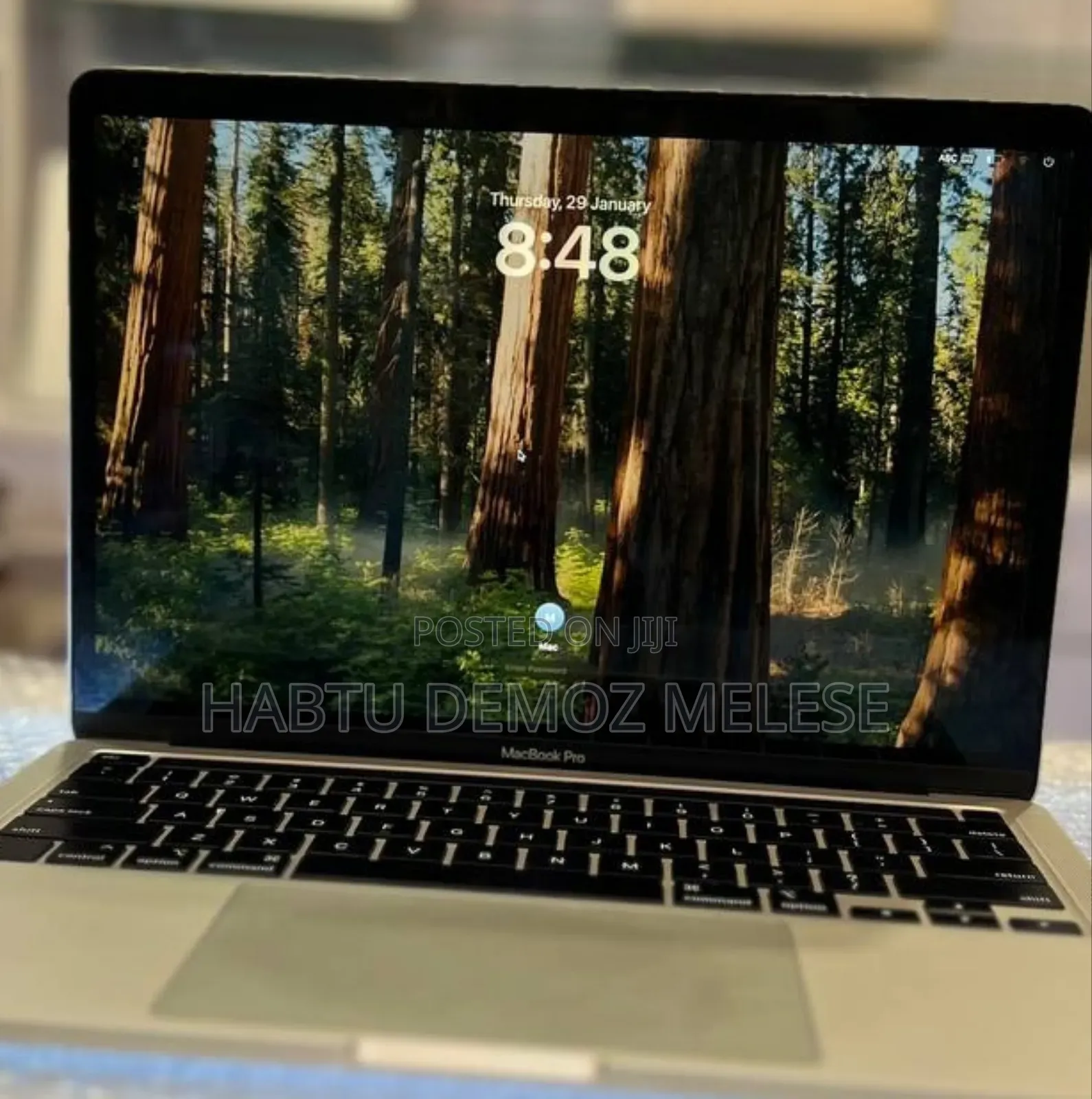New Laptop Apple MacBook Pro 2020 8GB Intel Core I5 SSD 256GB