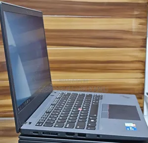 New Laptop Lenovo ThinkPad T14 16GB Intel Core I5 SSD 256GB
