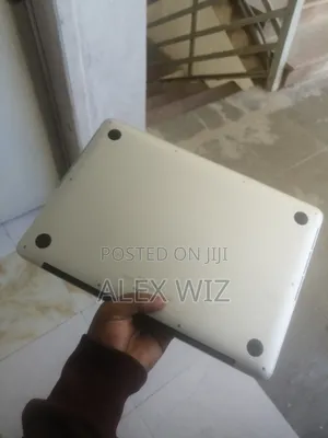 Laptop Apple MacBook 2014 8GB Intel Core I7 SSD 128GB