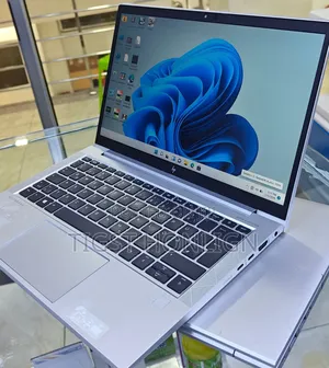 New Laptop HP EliteBook 845 G7 16GB AMD Ryzen 5 SSD 512GB