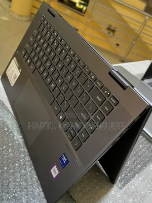 New Laptop HP Envy X2 11 16GB Intel Core Ultra 7 SSD 1T