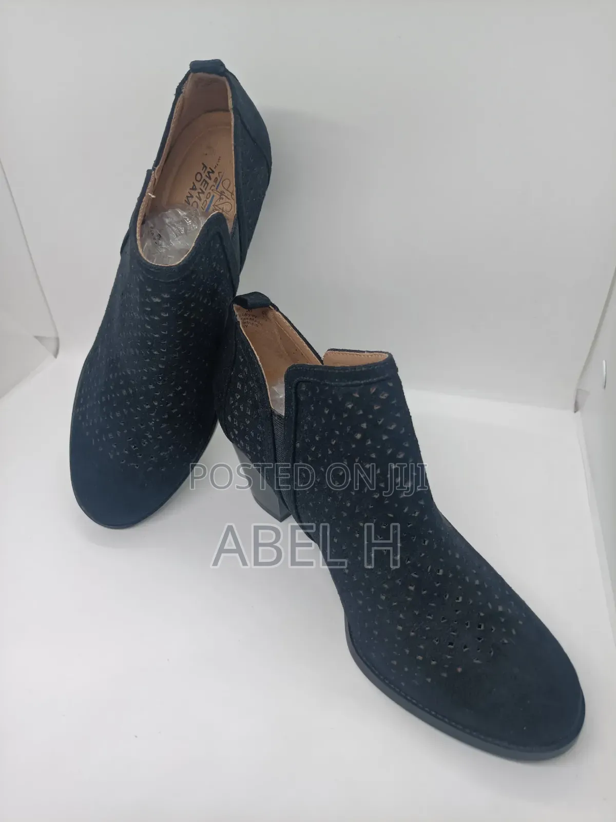 Lifestride Usa Woman's Boots and Booties