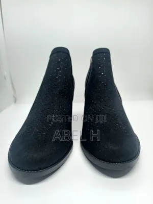 Lifestride Usa Woman's Boots and Booties