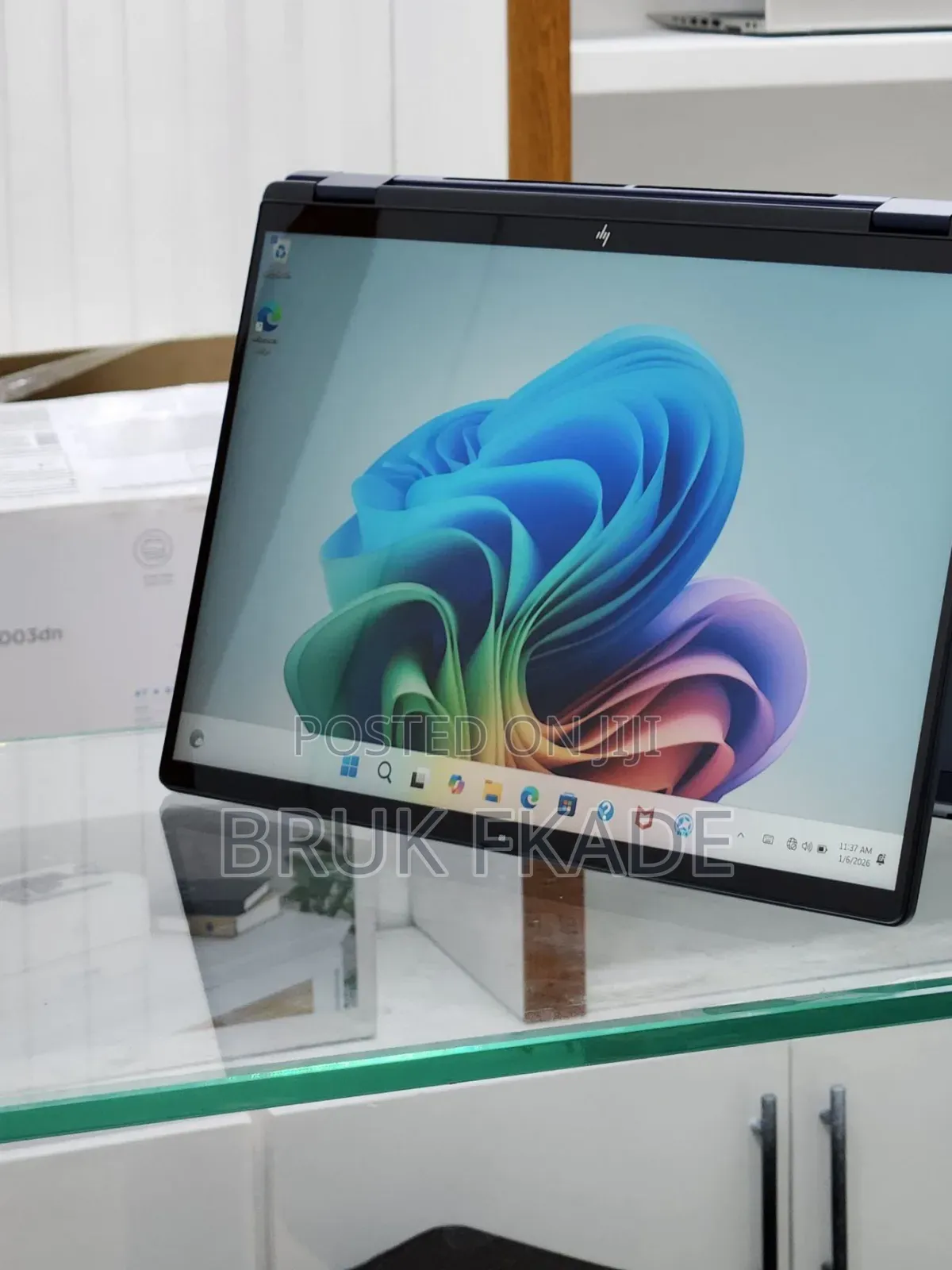 New Laptop HP OmniStudio X All-in-One 16GB AMD Ryzen 7 SSD 1T