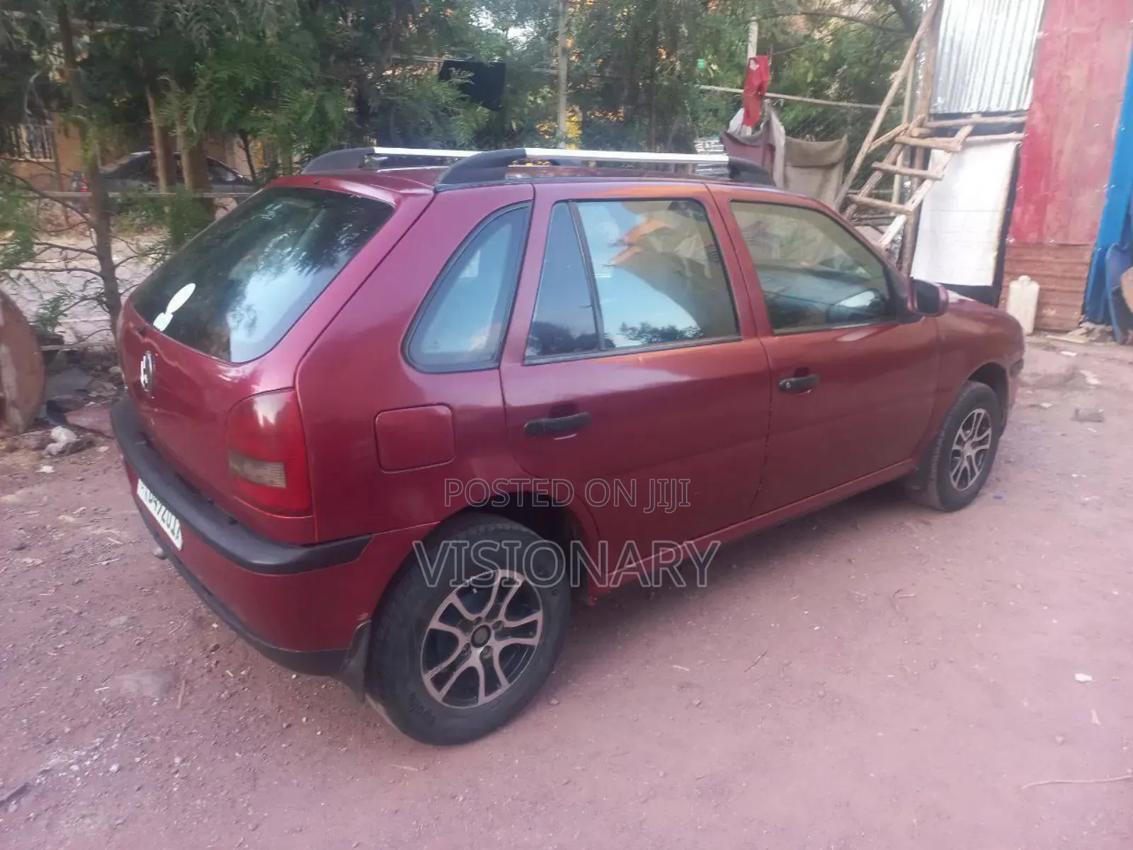 Volkswagen Golf 2005 Red
