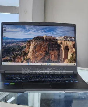 New Laptop MSI GT780DX 16GB Intel Core I5 SSD 512GB