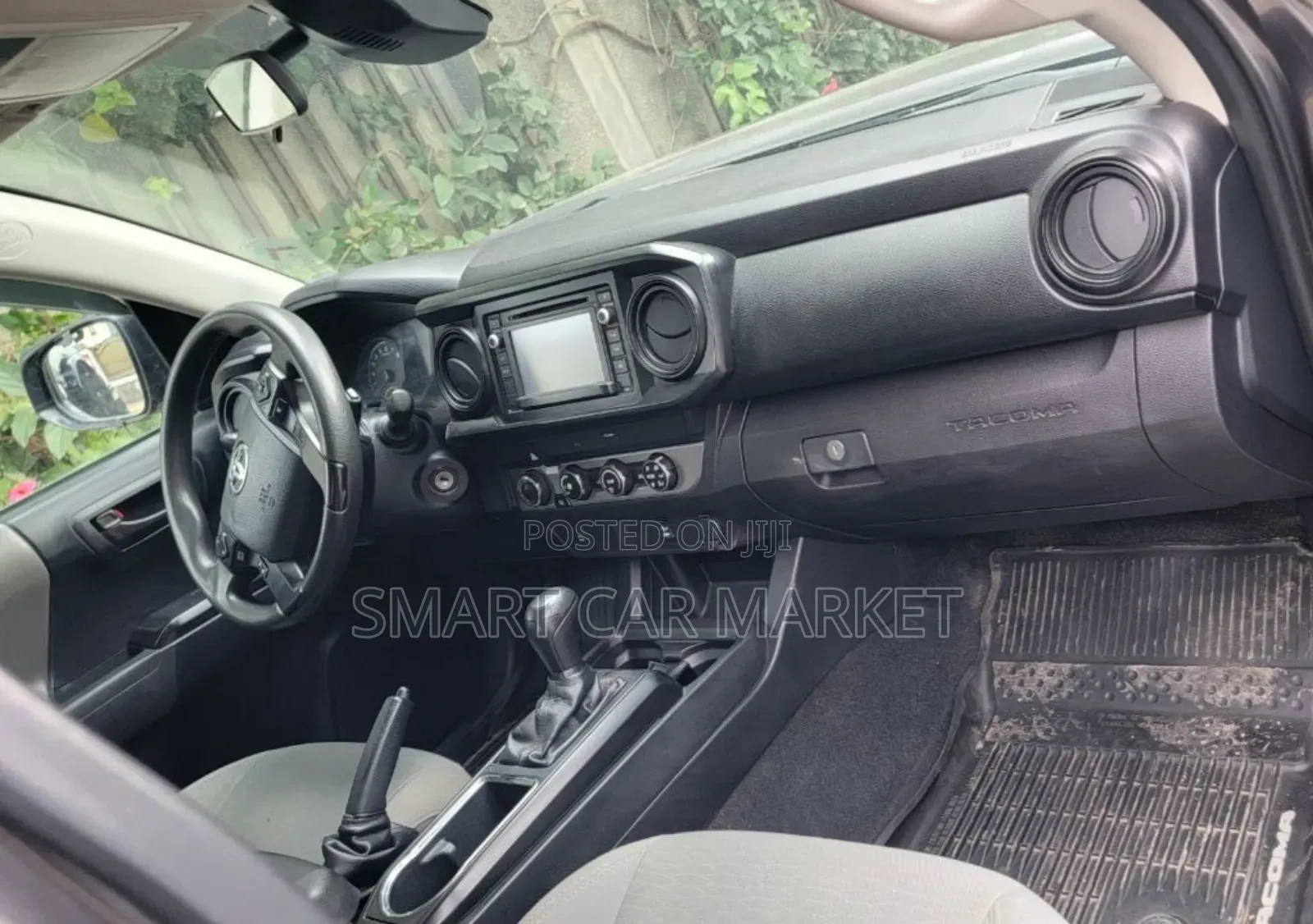 Toyota Tacoma 2019 Gray