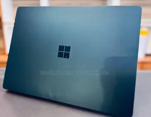 New Laptop Microsoft Surface Book 3 16GB Intel Core I7 SSD 256GB