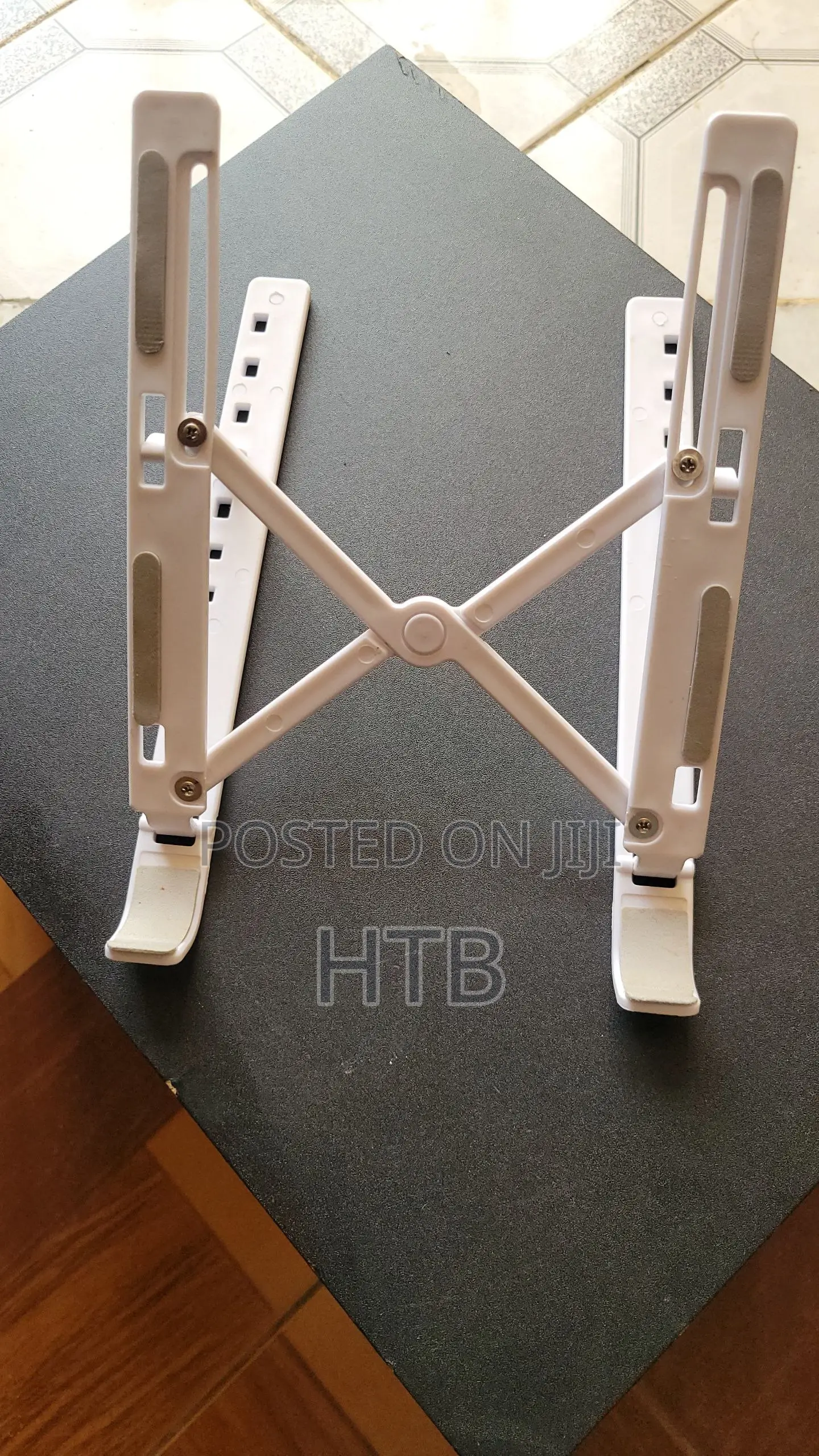 Foldable Height Adjustable Plastic Frame Laptop Stand