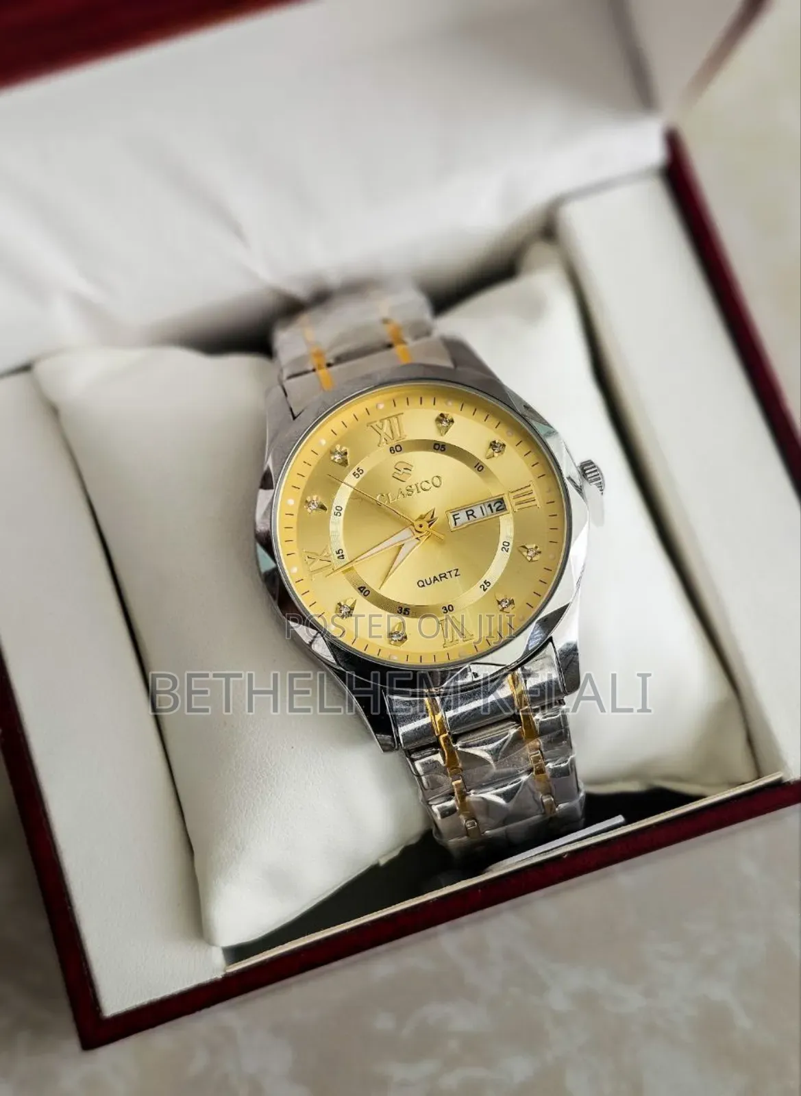 Clasico Men Quartz Watch