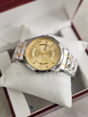 Clasico Men Quartz Watch