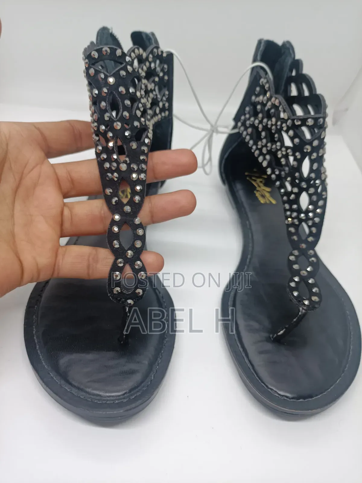 Thalia Sodi Bling Black Thong Flat Sandals