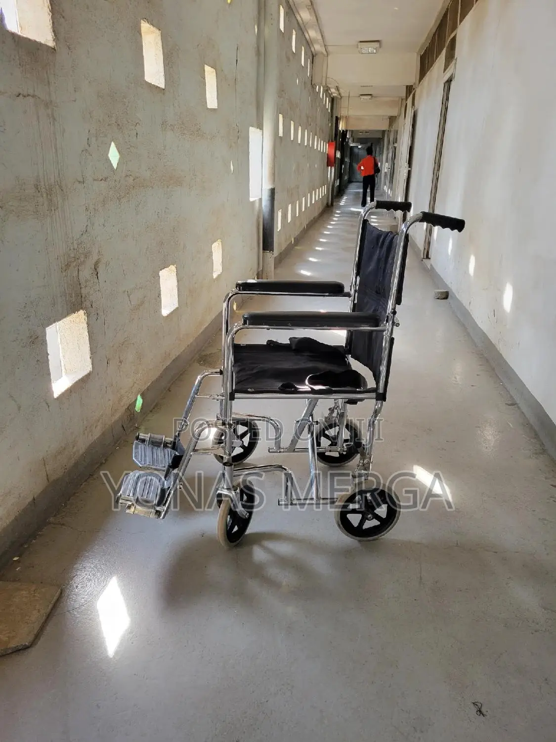 Wheelchair for Seniors-Nylon Seat, Padded Armrests Swing Away Footrest